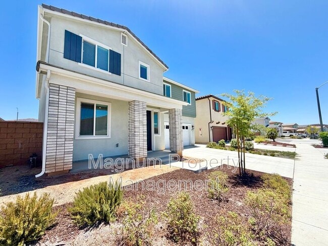 Building Photo - 34390 Coconut Cir