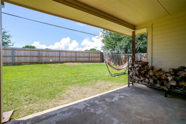 Foto del edificio - 578 Tanglewood Dr