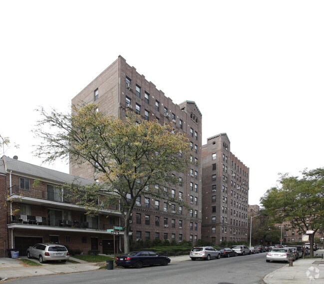 Building Photo - 83-00 Talbot St