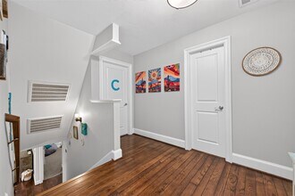 Building Photo - 746 Stone Mountain Dr