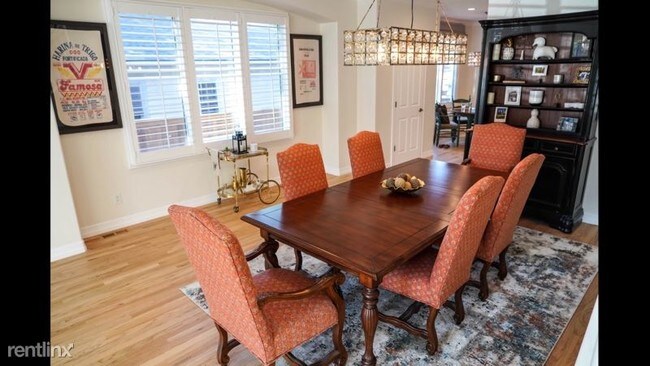 Building Photo - 3 br, 4 bath Townhome - 45 S Harrison St