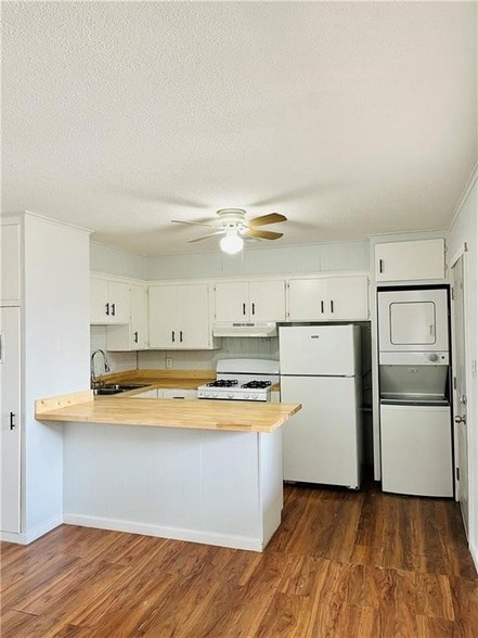 Building Photo - 969 W Holly Street Unit 8