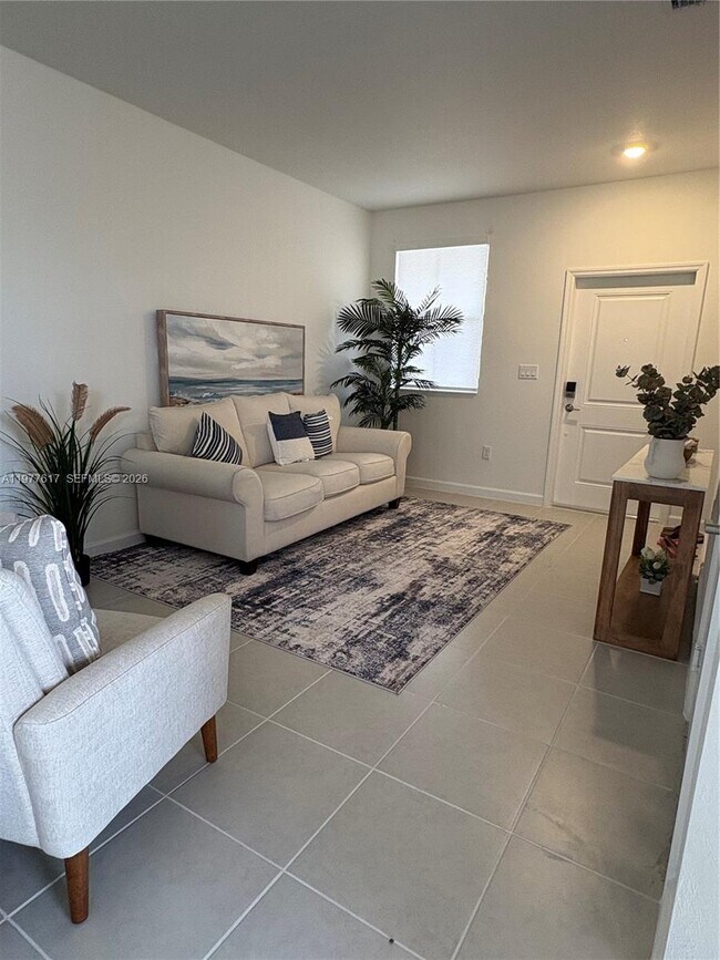 Foto del edificio - 2409 SE 28th St