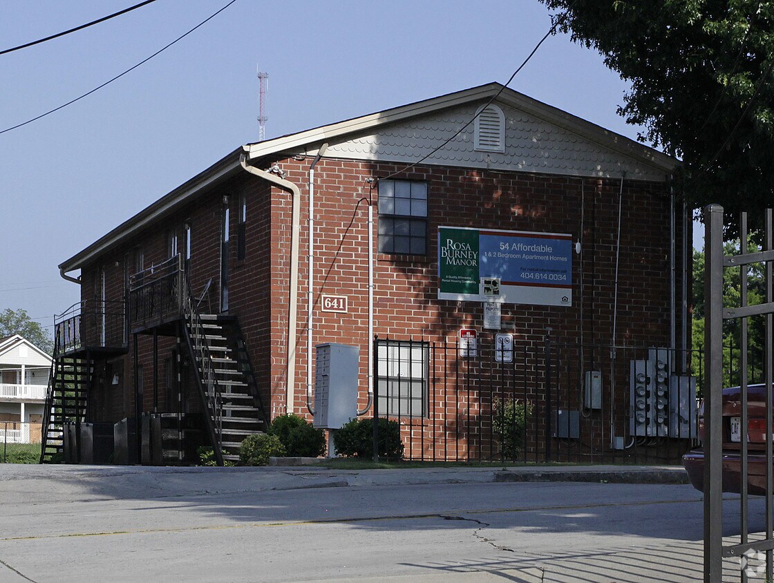 Foto del edificio - Rosa Burney Manor