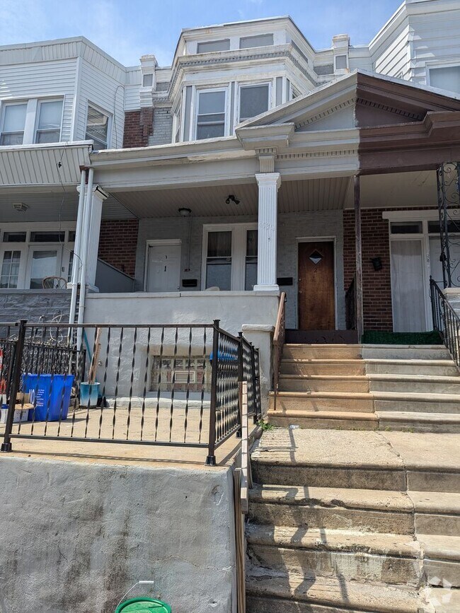 Building Photo - 4930 Ormes St