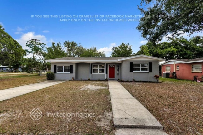 Building Photo - 6815 N 48th St