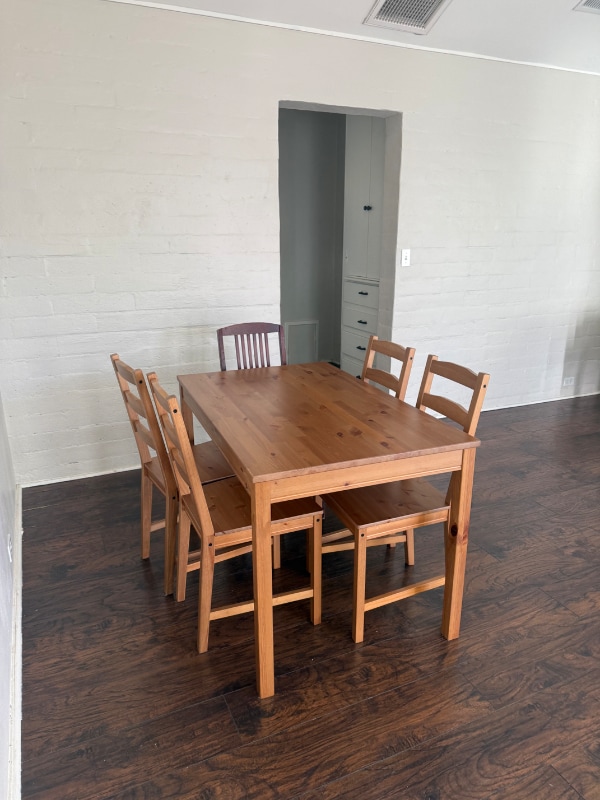 Foto del edificio - 445/2 E Alisal St