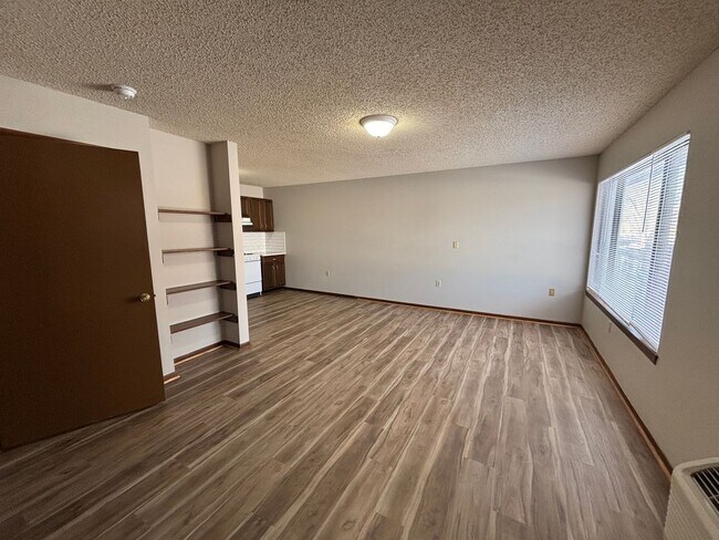 Foto del edificio - 2619 W 15th St N