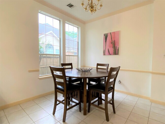 Foto del edificio - 6918 Springcrest Ct