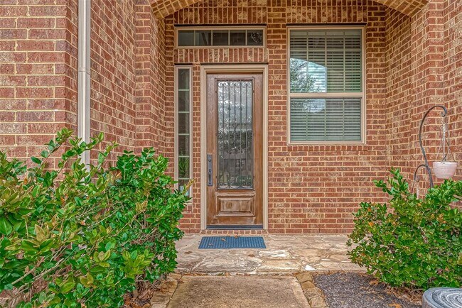 Foto del edificio - 619 Cypress Creek Ln