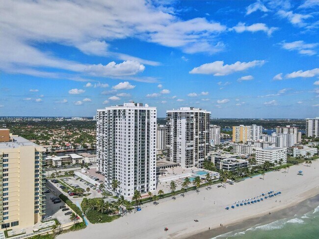 Foto del edificio - 2101 S Ocean Dr