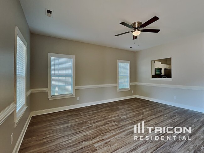 Building Photo - 4501 Stephen Oaks Way Greensboro NC