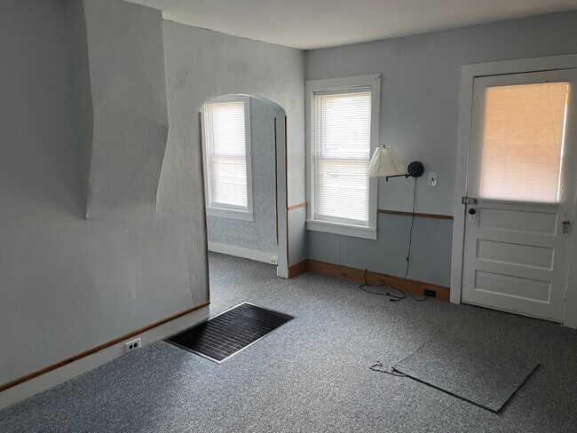 Living room facing dining room - 450 3rd Ave