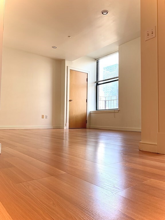 Foto del edificio - 139 Tremont St