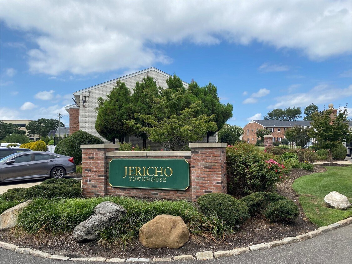 Foto principal - 560 Dawson Ln