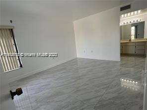 Building Photo - 9135 SW 125th Ave