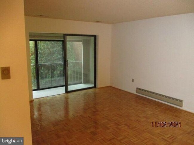 Building Photo - 15320 Pine Orchard Dr
