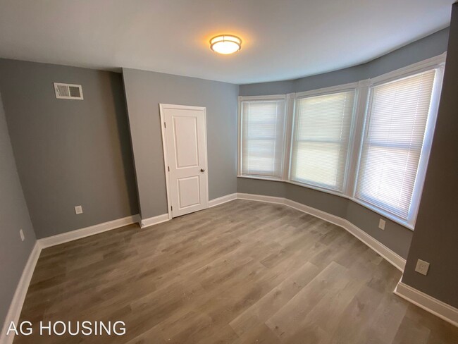 Foto del edificio - 3 br, 1.5 bath House - 5552 Walton Ave