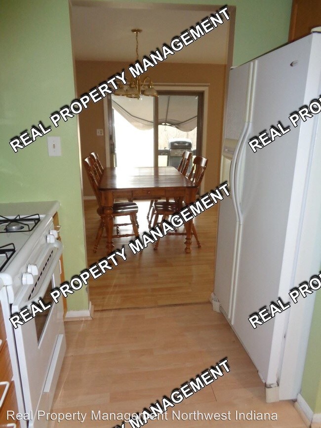 Foto del edificio - 4860 W 92nd Ave