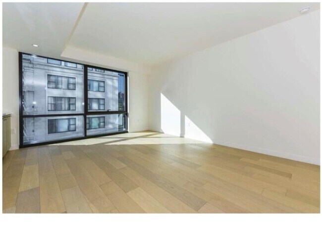 Huge Window - 400 S Broadway