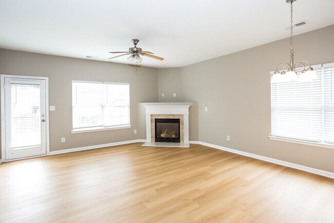 Foto del edificio - 506 Lindsborg Trail