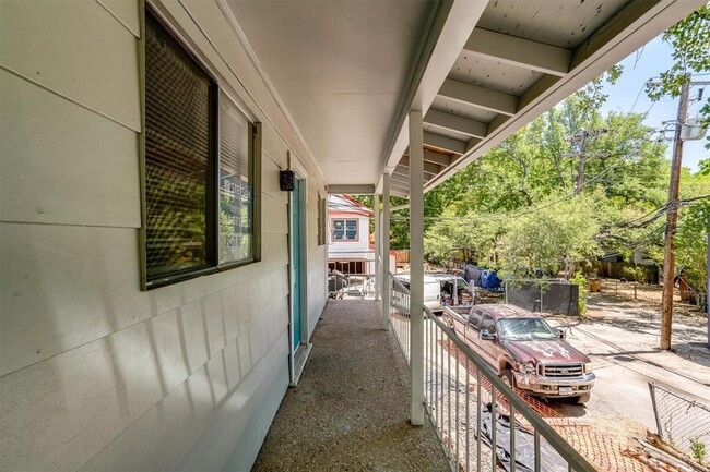 Building Photo - 3707 Tom Green St