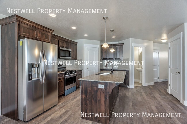 Building Photo - 58 N 2100 W