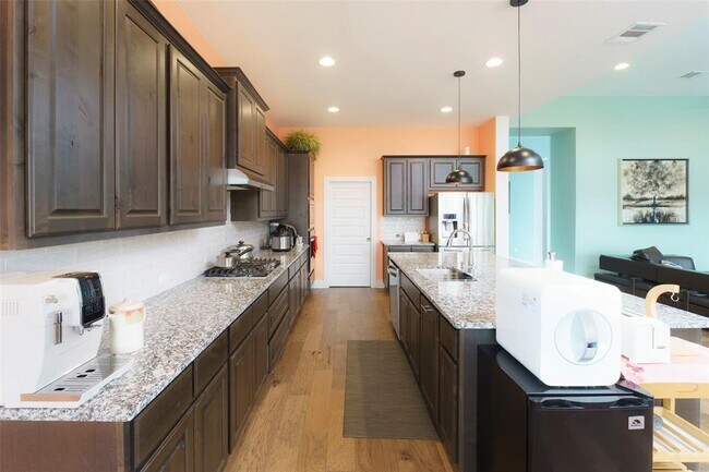 Foto del edificio - 816 Paseo de Castana Wy