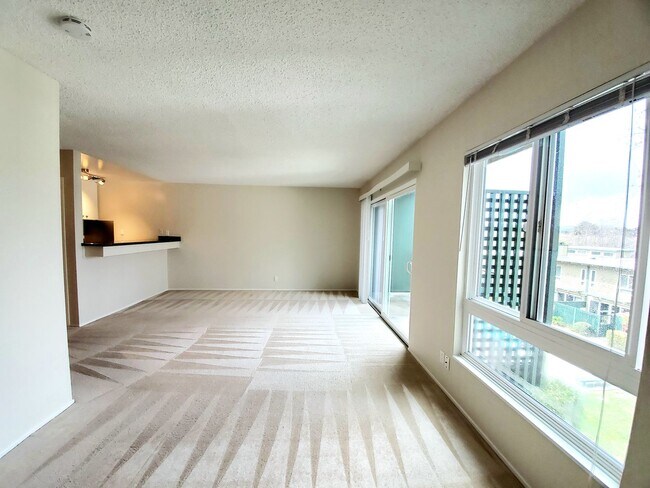 Foto del edificio - Lovely 3rd floor studio at Woodlake