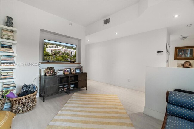 Foto del edificio - 10720 NW 66th St