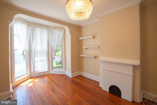 Foto del edificio - 2211 Bainbridge St