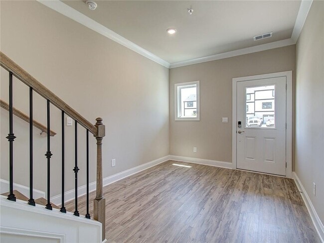 Building Photo - 1095 Knoxboro Ln