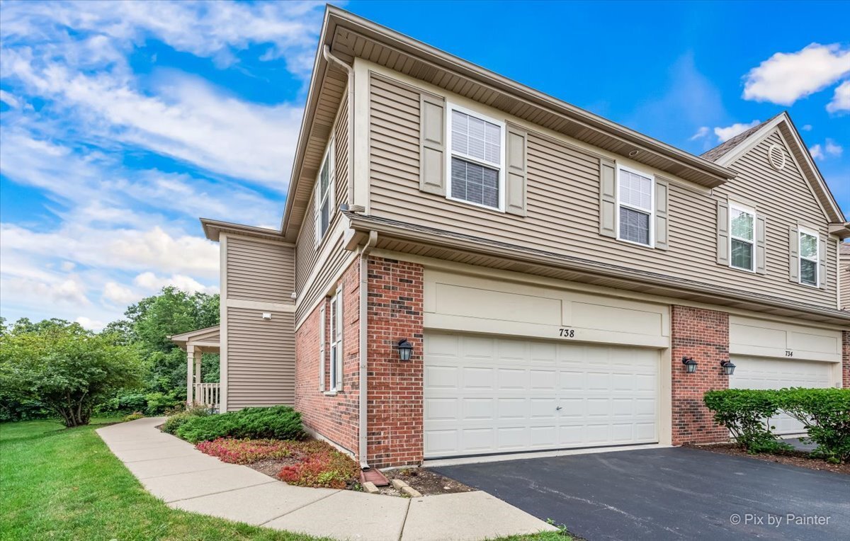 Foto principal - 738 Oak Hollow Rd