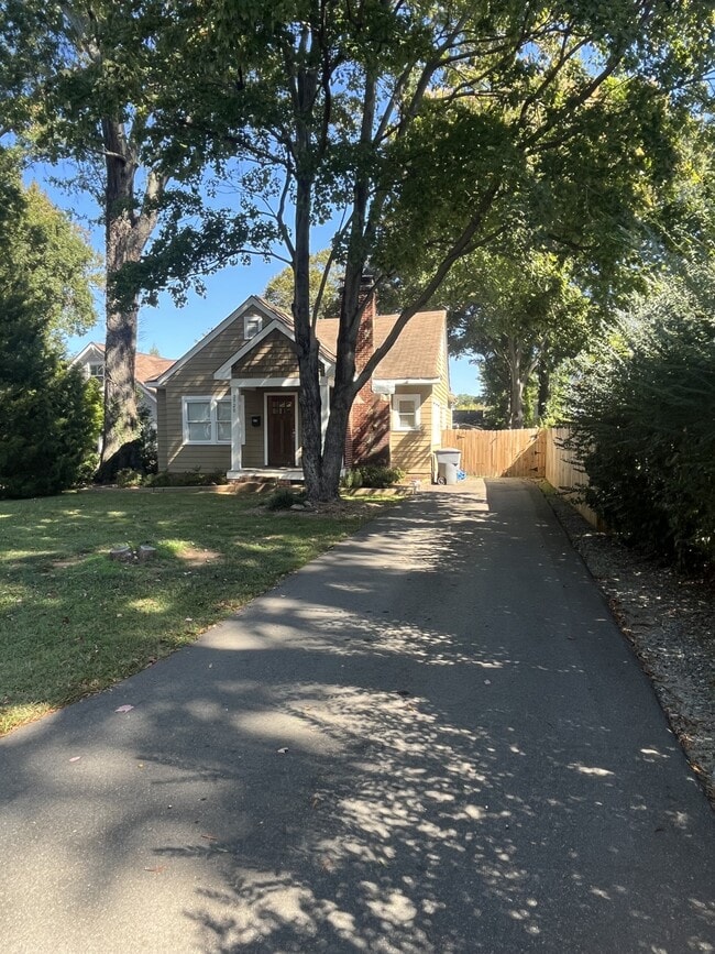 Photo - 2720 Holt St House