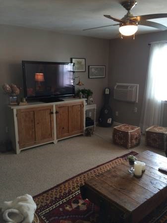 Foto del edificio - 264 Lafayette Rd