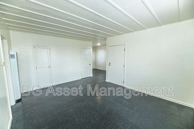 Foto del edificio - 1415 Visalia Ave