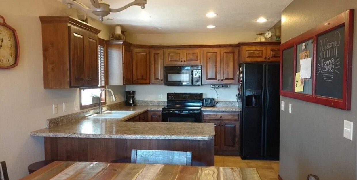 Foto principal - 5300 S Sirocco Ave