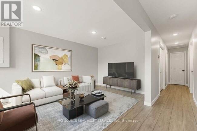 Photo du bâtiment - 101 Main St E