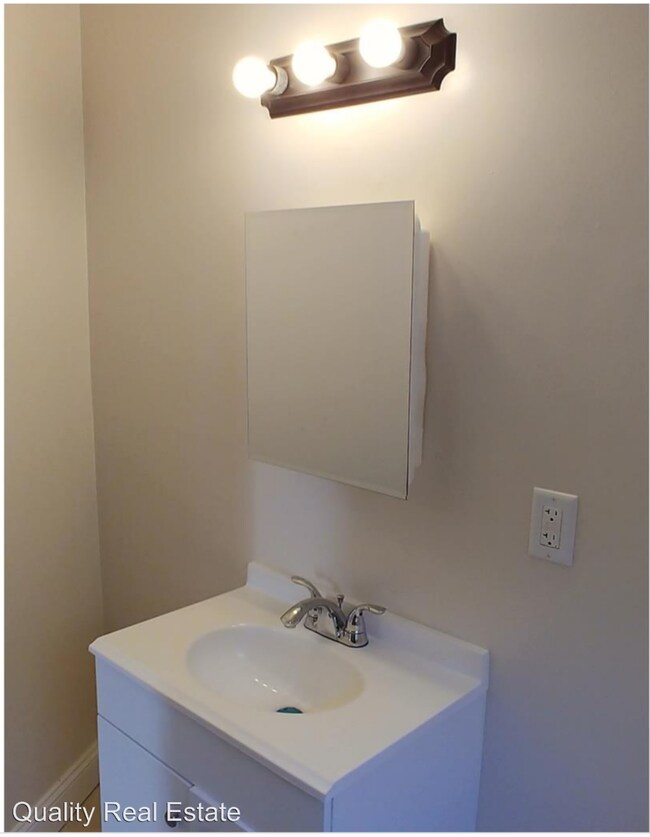 Foto del edificio - 3 br, 1 bath House - 889 N. 47th Street