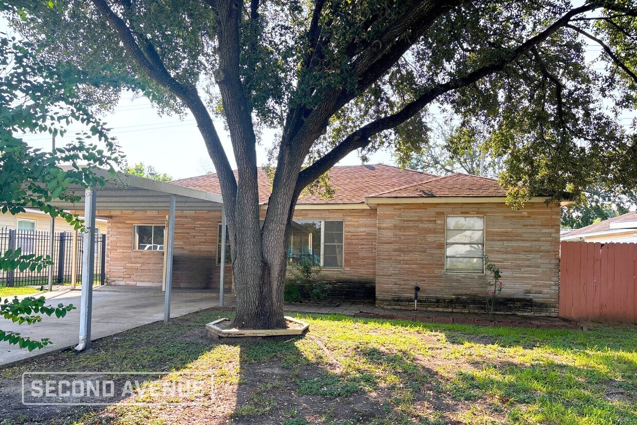 Foto principal - 607 Ahrens St