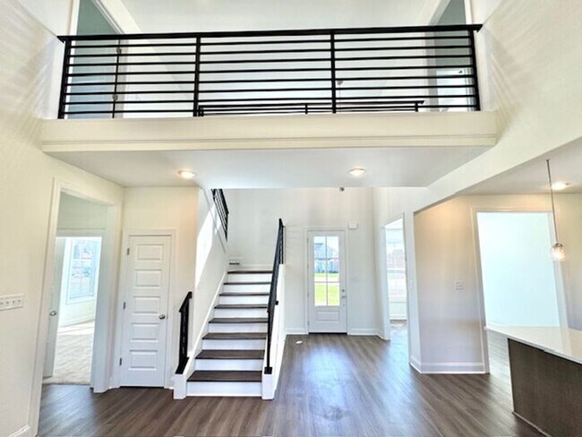 Foto del edificio - Move In Special! Now Leasing a Spacious 4-...