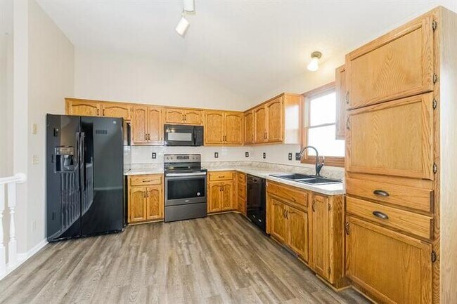 Building Photo - 8835 NE 73rd Court, Kansas City, MO, 64158