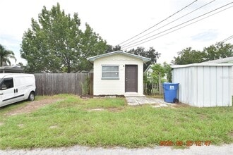 Building Photo - 5124 18th Ave N