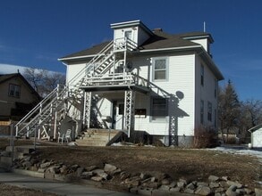 Building Photo - 1825 12th Ave