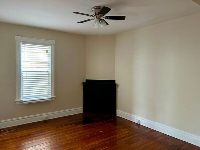 Foto del edificio - 419 N 26th St