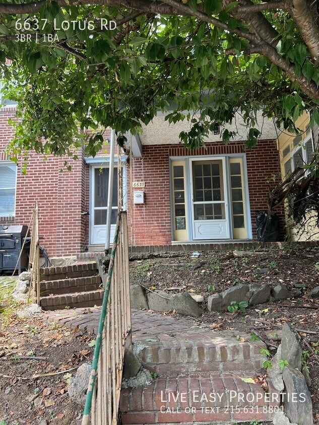 Foto principal - Beautiful 3 Bed / 1 Bath and Amazing Street!