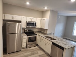 Building Photo - 2180 Prospector Ct