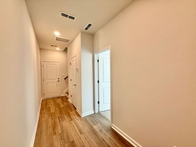 Foto del edificio - 2542 Olive Chapel Rd