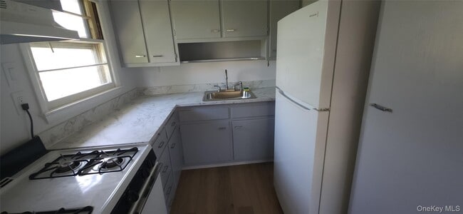 Foto del edificio - 9 Belleview Ave