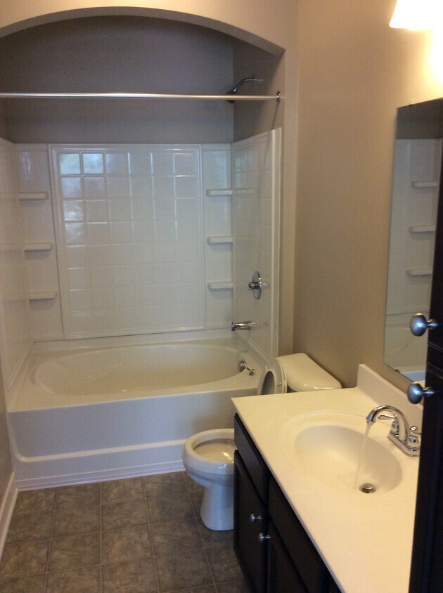 Foto principal - 2950 Belfry Ln
